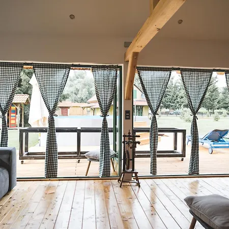 Роскошный шатер Glamping Na Podezelju *