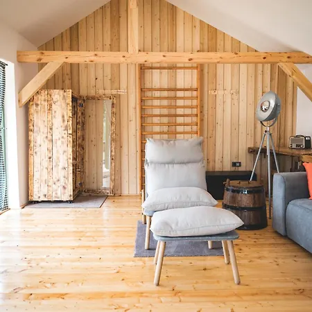 Glamping Na Podezelju Luksuzni šator