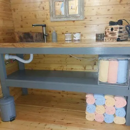 Glamping Na Podezelju Роскошный шатер Lutverci