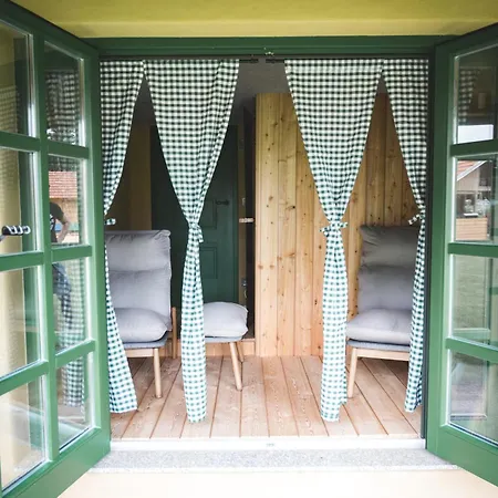 Glamping Na Podezelju