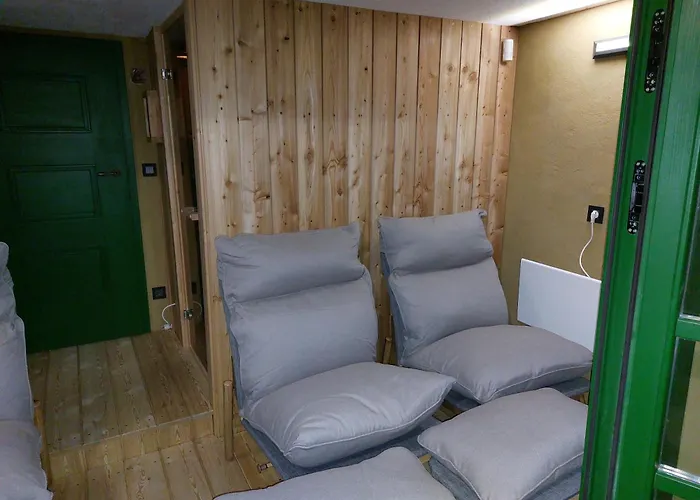 Glamping Na Podezelju خيمة فخمة Lutverci