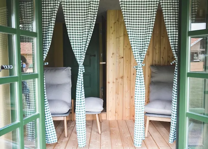 Glamping Na Podezelju